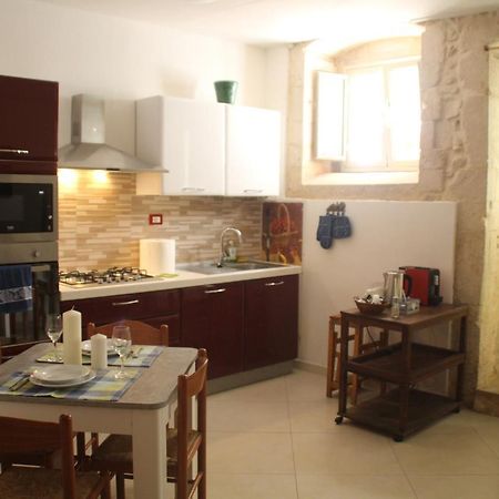 فيلا سيراكوزافي Casa Dei Cocci المظهر الخارجي الصورة