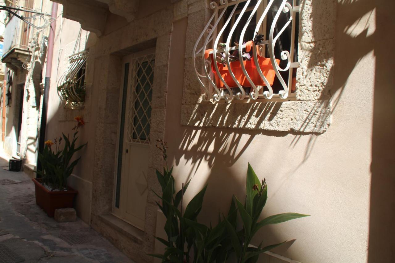 فيلا سيراكوزافي Casa Dei Cocci المظهر الخارجي الصورة